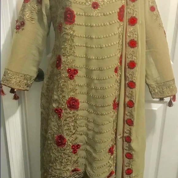 Cream color georgette dress with red work - Picture 1 of 5